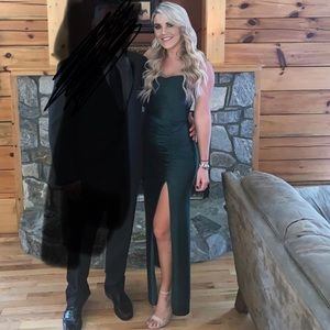 Dillard’s Xtraordinary Floor Length Dress size 7